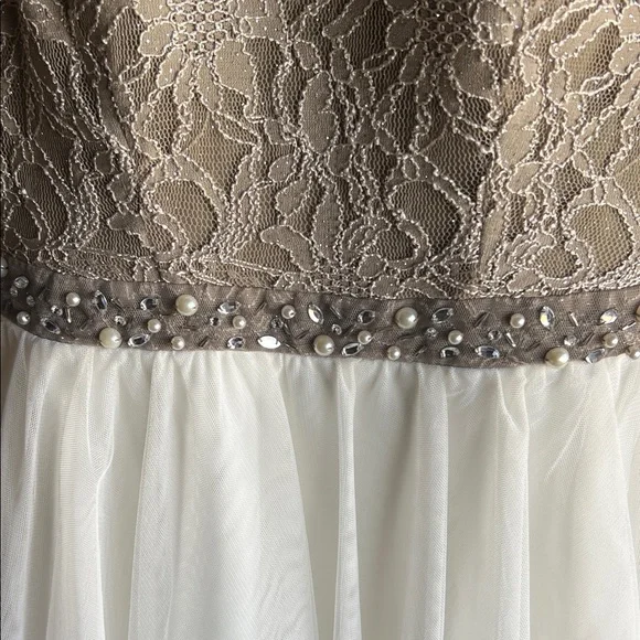 City Studio Lace and Tulle Ruffle Hem Fancy  Dress - Tan and Cream::NWT - Picture 4 of 10